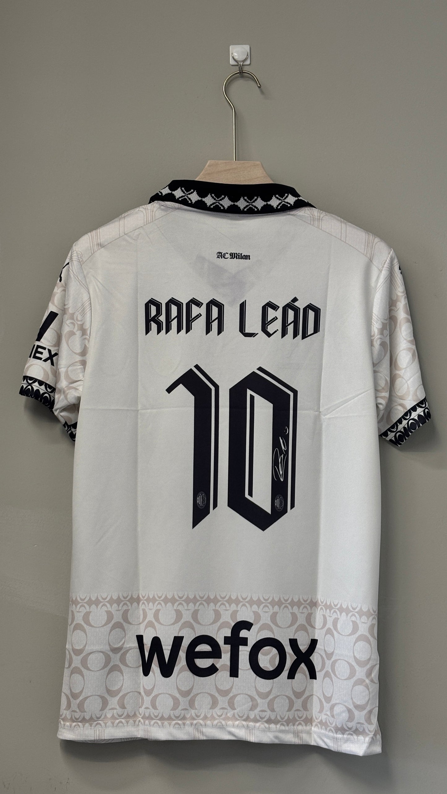 AC MILAN RAFA LEO 4TH KIT 2023-24